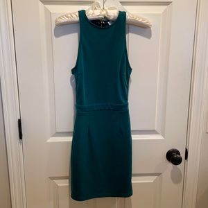 Very Nice Tobi green  dress